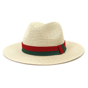 Elegantes sombreros para el sol en la playa junto al mar al aire libre para hombres y mujeres