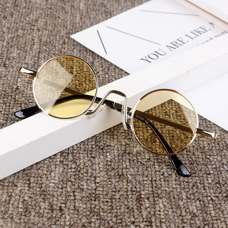 Express Your Summer Personality with Retro Sunglasses