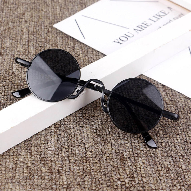 Express Your Summer Personality with Retro Sunglasses