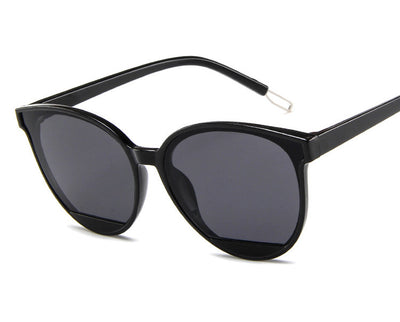 Women's Round Sunglasses 