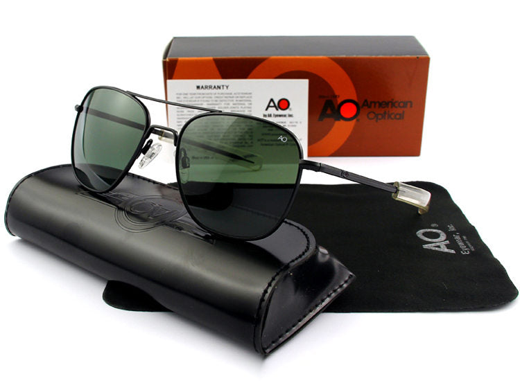 Square Polarized Sunglasses with Glass Lenses - Unisex Style
