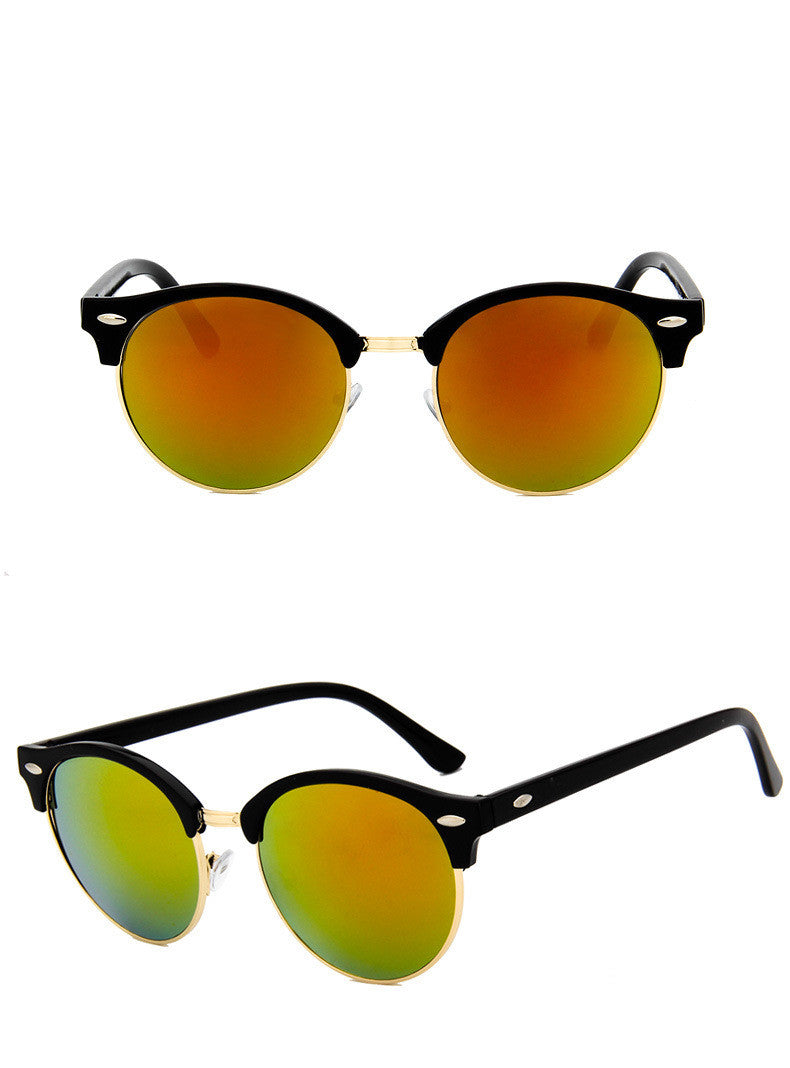 Retro Men's Sunglasses with Mi Nail Detail