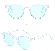 Stylish Universal Sunglasses with AC Lens and PC Frame - UV400 Protection