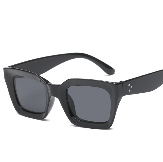 Trendy Fashion Sunglasses