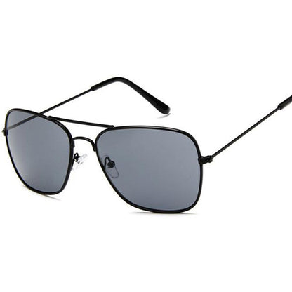 Stylish Retro Sunglasses with Anti-UV Protection