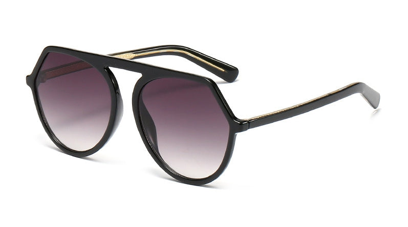 Stylish Craft Mirror Foot Sunglasses - Reflective Elegance