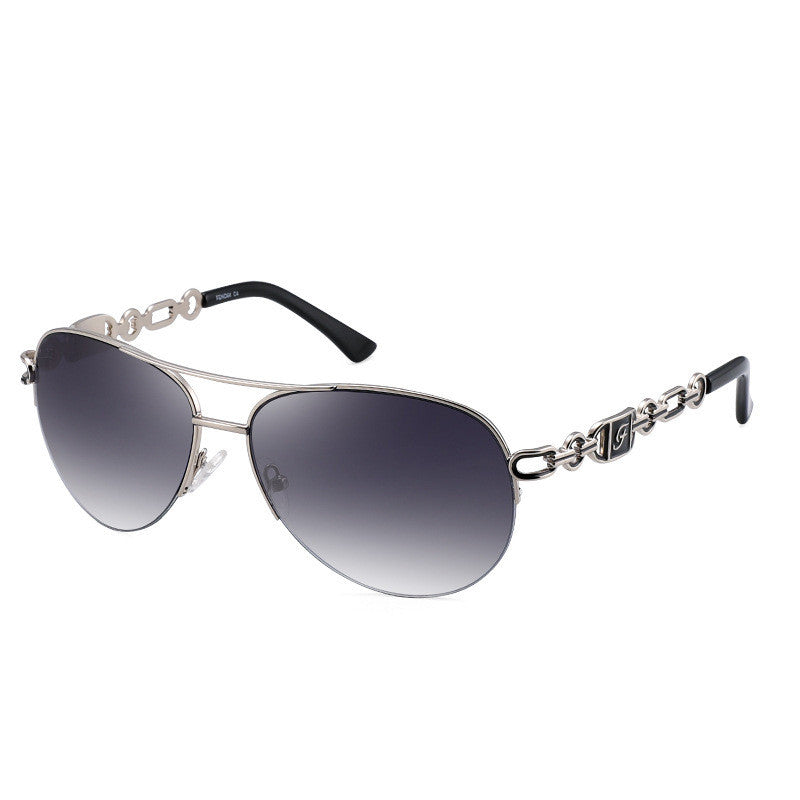 Trendy Ladies Sunglasses - Fashion-Forward Style