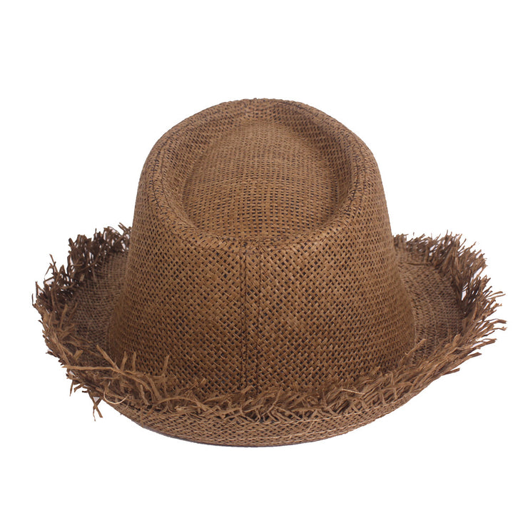 Restez au frais avec de vieux chapeaux de paille – Idéal pour le soleil d'été.