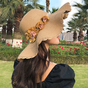 Sombrero de Paja para Mujer con Flor Grande - Sombra Sencilla y Elegante