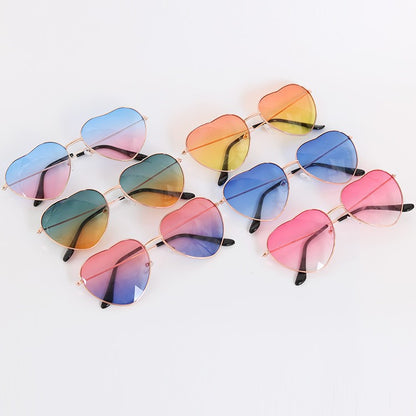 Gafas de sol de metal inspiradas en el amor - Peach Heart Ocean Design